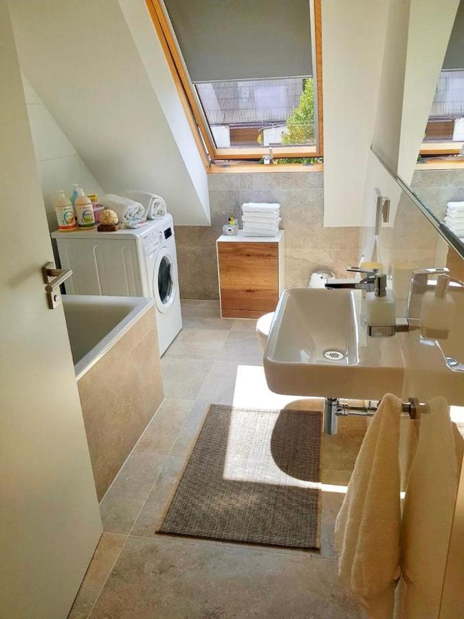Apartments Bei Playmobil 2,130 M2,24H Self Check-In,Free Parking Zirndorf Esterno foto
