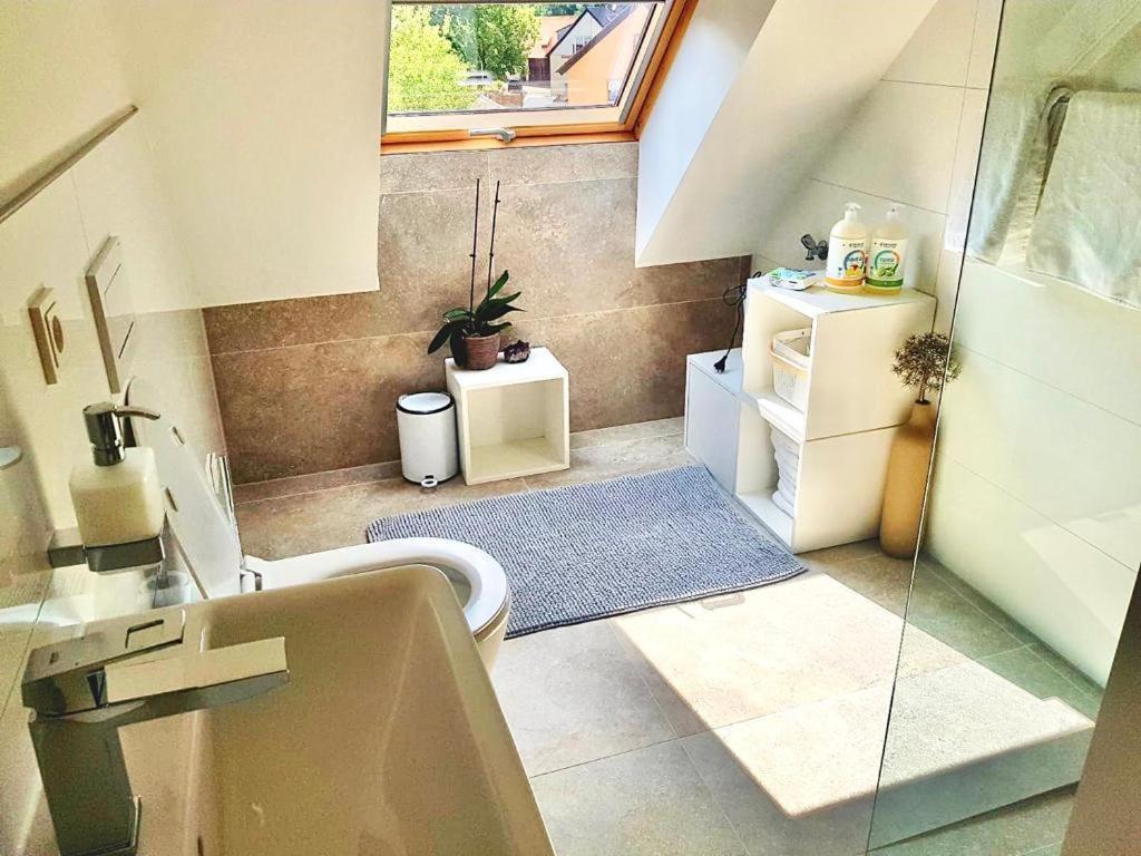 Apartments Bei Playmobil 2,130 M2,24H Self Check-In,Free Parking Zirndorf Esterno foto