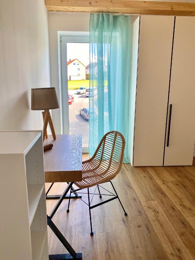 Apartments Bei Playmobil 2,130 M2,24H Self Check-In,Free Parking Zirndorf Esterno foto
